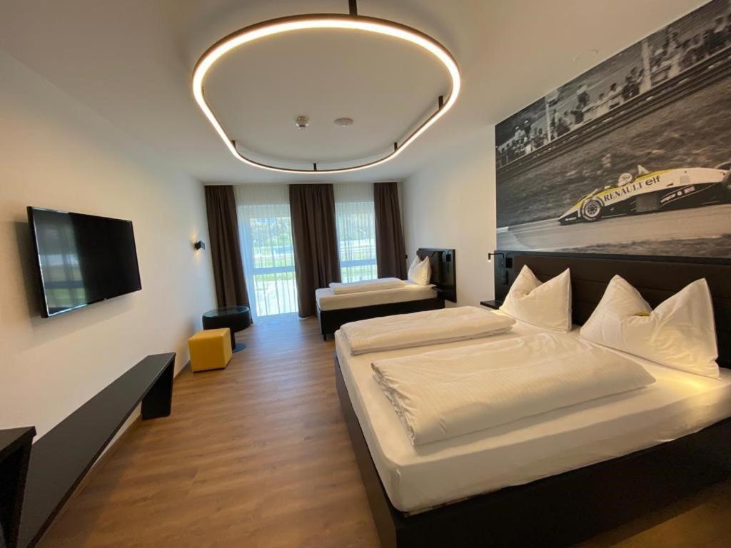 Ringrast Das Erlebnishotel Beim Red Bull Ring Spielberg Bei Knittelfeld Exterior photo